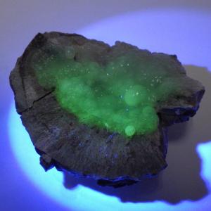 水晶球 直径45mm ブラジル産 金属台付き レインボー水晶 クォーツ 丸玉