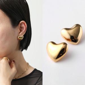 ANNIKA INEZ（アニカイネズ） ピアス Voluptuous Heart Earrings Sml