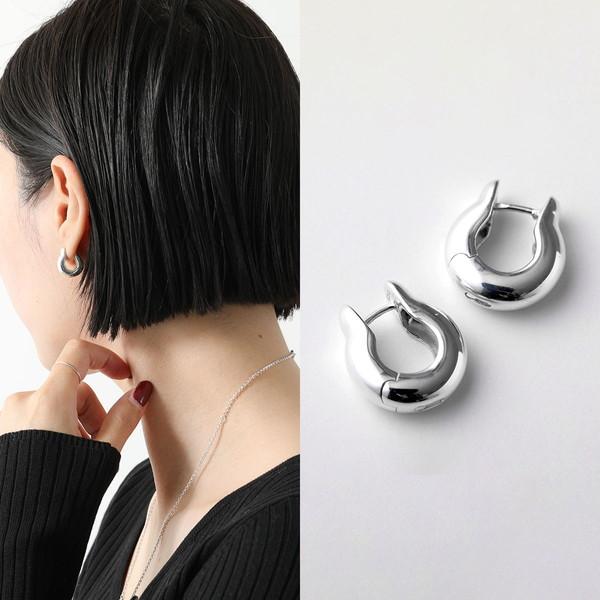 ANNIKA INEZ アニカイネズ フープピアス Ample Hinge Hoops Sml E9...