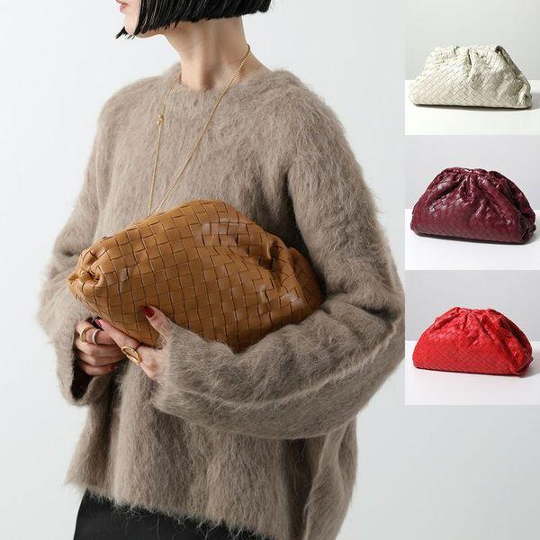 BOTTEGA VENETA ボッテガヴェネタ クラッチバッグ THE POUCH ザ ポーチ 57...