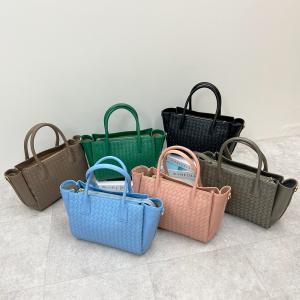Pua Moena ピュアモエナ ピッコロ レザーリュック バッグパック 牛革 Pua Moena ピュアモエナ ピッコロ レザーリュック バッグパック