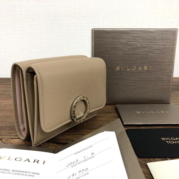 ☆送料無料☆ 未使用品 BVLGARI コンパクトウォレット 291770 ベージュ 箱付き 43