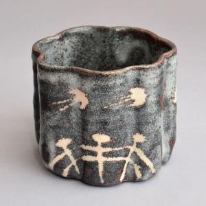 火入 茶道具 玉山窯 木瓜形 鼠志野火入 : 茶道具専門店 (有)菊池商店