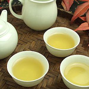 凍頂烏龍茶 2025銀牌奨受賞・300g 台湾茶 : 天香茶行・Yahoo店 - 通販