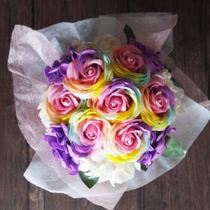 ソープフラワー レインボーローズ 花束 ブーケ ギフト 虹色 誕生日 お祝い 送別 異動 昇進 造花