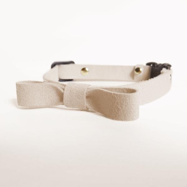 Saint Mike(せいんとみけ) 猫用 国産リボン首輪 セーフティ付き (ダスティホワイト)