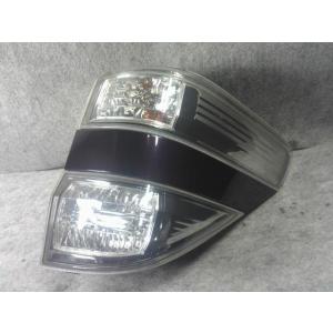 ヴェルファイア DBA-ANH20W 右テールランプ 2.4X 8人 3R9  コイト 58-28 ...