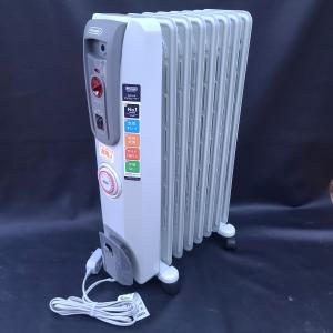 【中古】 De Longhi デロンギ オイルヒーター H770812EFSN-GY ホワイト＆ミディアムグレー （AH7）｜saisei-soko