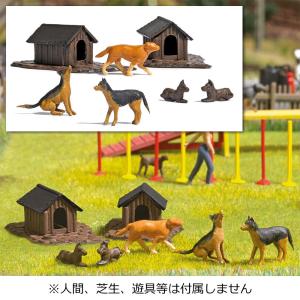 ひとこぶらくだ3頭 ：プライザー 塗装済完成品 HO(1/87) 20397 : さか