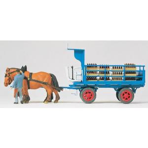 馬に牽かれる野菜かごを乗せた平台荷馬車 ：プライザー 塗装済完成品