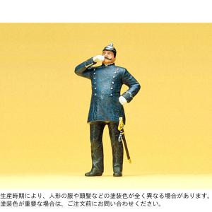 近代的な林業作業員（1） ：プライザー 塗装済完成品 1/22.5スケール