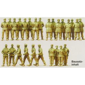 見回りをするドイツ兵 6人（1939〜45年） ：プライザー 未塗装キット 1