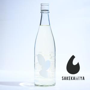 大嶺 Ohmine 3粒 火入れ 出羽燦々 720ml|硝子の瓶に詰めた出羽の雪|白桃めいたモダンな甘やかさ|山口 大嶺酒造【チルド便発送】