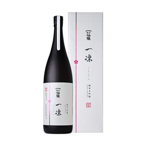 黒松仙醸 純米大吟醸 一凛 1800ml(紙箱入り) せんじょう 長野 伊那 高遠 プレゼント 贈答用 お祝い 内祝い お返し 誕生日 記念日 父の日 母の日