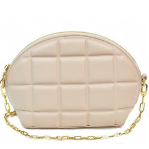 BOTTEGA VENETA（ボッテガ・ヴェネタ） 美品 イントレチャート