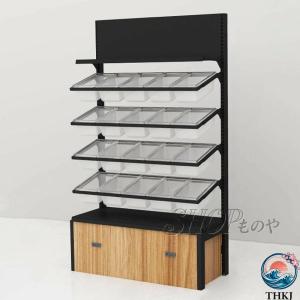 スーパーの棚 商業小売棚 プラスチックバスケットが付いている スーパーマーケットの棚の陳列だな 木の引出しを使って 市場のパントリーの貯蔵の単位 ポテ