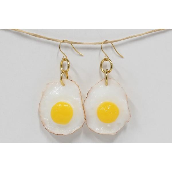 食品サンプル　ピアス(ゴールド）　目玉焼き