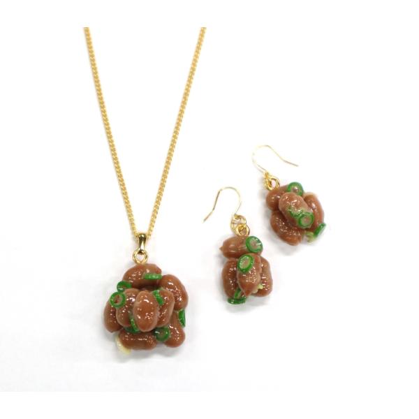 食品サンプル つぶつぶシリーズ ネックレス・ピアスセット ゴールド（納豆）