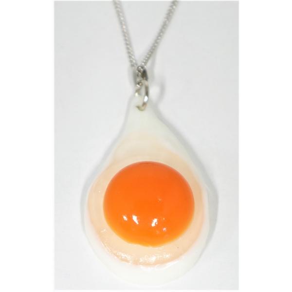 ネックレス(シルバー）　生玉子　食品サンプル　