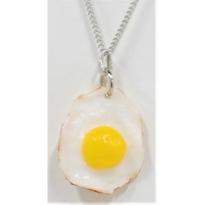 ネックレス(シルバー） ミニチュア目玉焼き　食品サンプル　