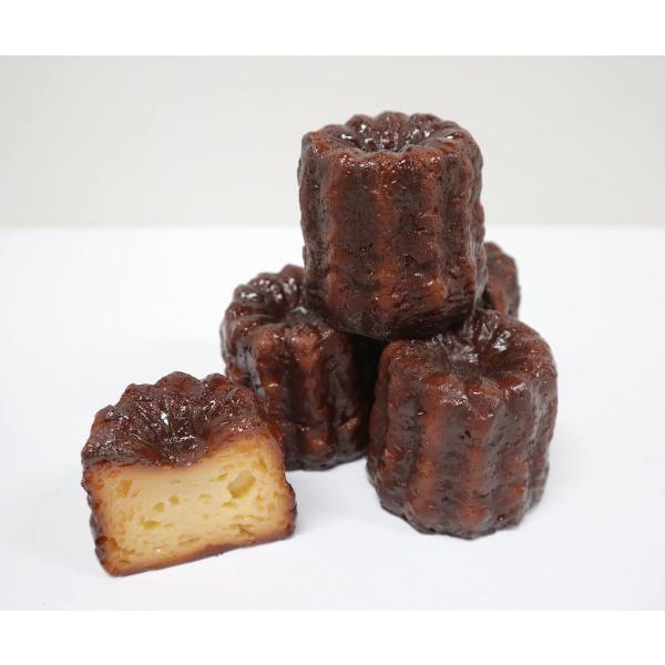 食品サンプル　カヌレ　丸４個＋カット１個セット　販促　インテリア　ディスプレイ　パーツ　