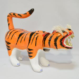 田井民芸 張子の虎 豆虎 香川県伝統工芸品 全長約13cm : 赤ちゃん