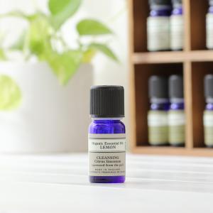 【新品・送料込み】ニールズヤード選べるエッセンシャルオイル(A)5本セット 51606100.jpg