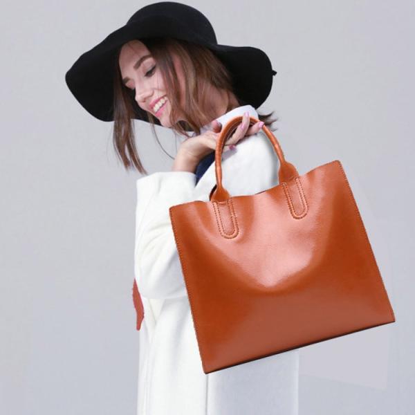 新作 レディースバッグ 本革トートバッグ  　ショルダーバッグ　通勤 通学 A4 収納たっぷり 男女...