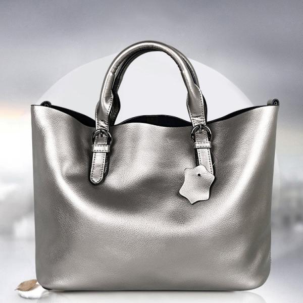 新作 レディースバッグ 本革 トートバッグ  大容量　牛革　ハンドバッグ　ショルダーバッグ　3WAY...