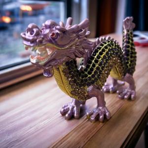 エナメル 龍 ミニ 赤 ゴールド ラインストーン コーティング 宝石 竜