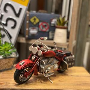 ブリキ モーターサイクル バイク レッド ハーレー コレクション