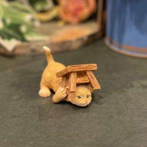 ぶた レトロ アンティーク風 昭和レトロ 置物 ブタ 豚 農作業 オブジェ