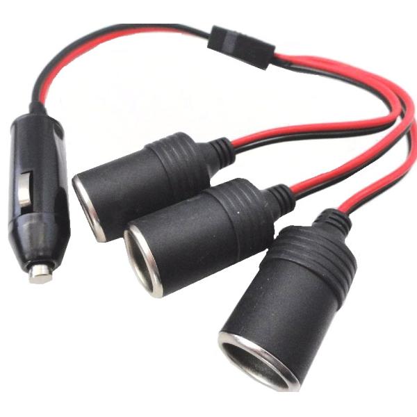シガーソケット　3口　12V10Aまで　トラック可能　1個入　＜1co-030＞