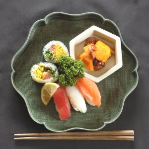 食器 お皿 お花の形 美濃文山窯 六花 プレート Lサイズ ウツワノミライ
