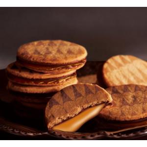 ザ・スウィーツ キャラメルサンドクッキー（4枚入り）