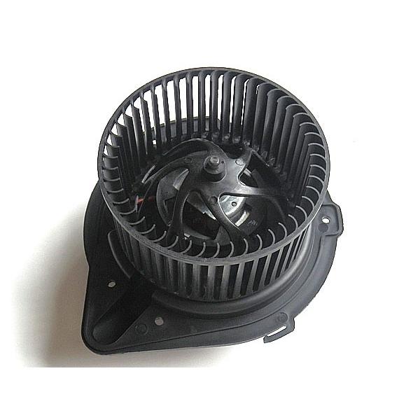 アウディ A4 VW パサート  ブロアモーター ブロワモーター