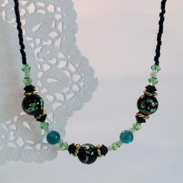 ホタル玉ペンダント/丸9mm三玉ビーズ