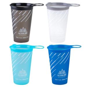 （AONIJIE)  (4色) 9g 折りたためる 200ML スポーツカップ ハイドレーション ソフトウォーターボトル ウォーターキャリー  ウォーターバッグ 折りたたみ給水袋　