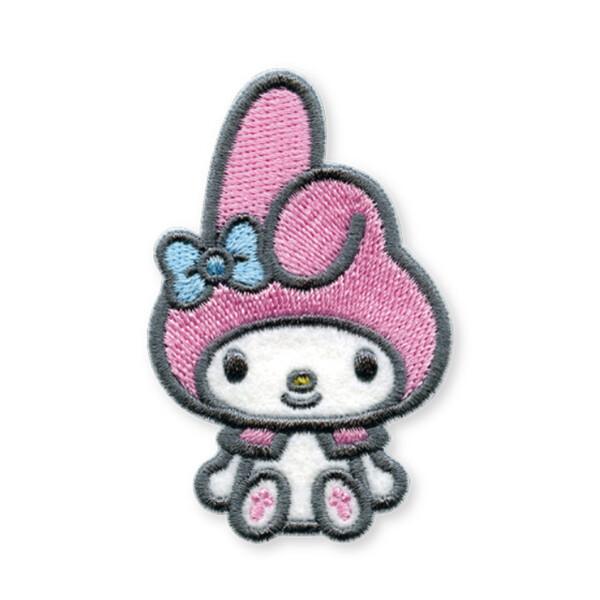 サンリオキャラクターズ  ワッペン マイメロディ 4.2×6.6cm アイロン接着 シール両用 入園...