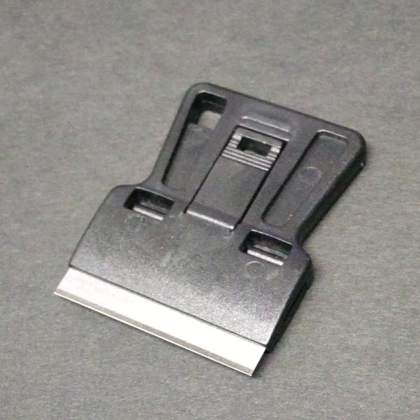 ミニスクレーパー　40ｍｍ　金属ブレード　小型タイプ　ガスケット剥がしやステッカー剥がしに