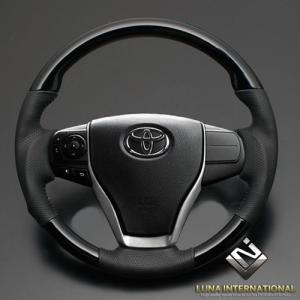 ヴォクシー トヨタ ヴォクシー「純正用品」ウッド調ステアリング(黒木