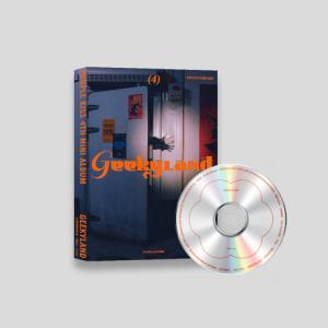 Purple Kiss 4th ミニアルバム Geekyland (Main Version) CD (韓国盤)｜scriptv