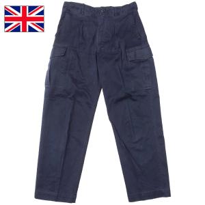 イギリス軍 ROYAL NAVY カーゴパンツ ネイビー 前期型 USED PP076UNメンズ カーゴパンツ ロイヤルネイビー 英国海軍 イギリス海軍 実物 本物 NAVY デッキパンツ｜seabees