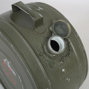 フランス軍 ガソリン缶 丸形 15L オリーブ...の詳細画像2
