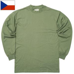 1点ならメール便可 チェコ軍 トレーニング Tシャツ 長袖 グリーン デッドストック JU081NN スポーツ ランニング ジョギング フィットネス クルーネック 丸首｜seabees