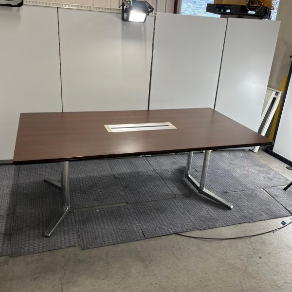 オカムラ ラティオ2 ミーティングテーブル　W2100 D1100 H730 1枚天板 4L294B...