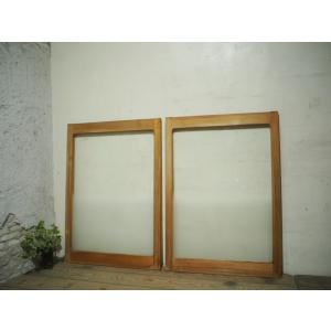 タI0148◇【H95cm×W70cm】×2枚◇昭和レトロなデザインガラスの古い木枠