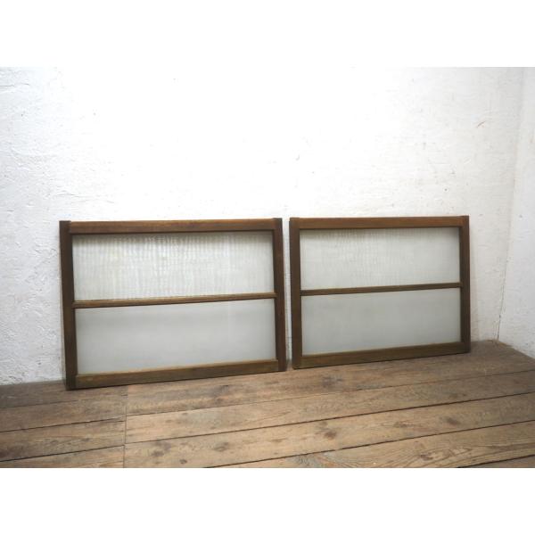 タZ1325◆【H65cm×W88cm】×2枚◆デザインガラス入りの古い木枠引き戸◆古建具 ガラス戸...