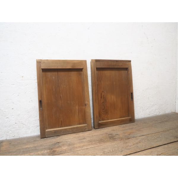 ユZ1499◆【H62(61,5)cm×W42cm】×2枚◆素朴な杉材の小振りな古い木製引き戸◆建具...