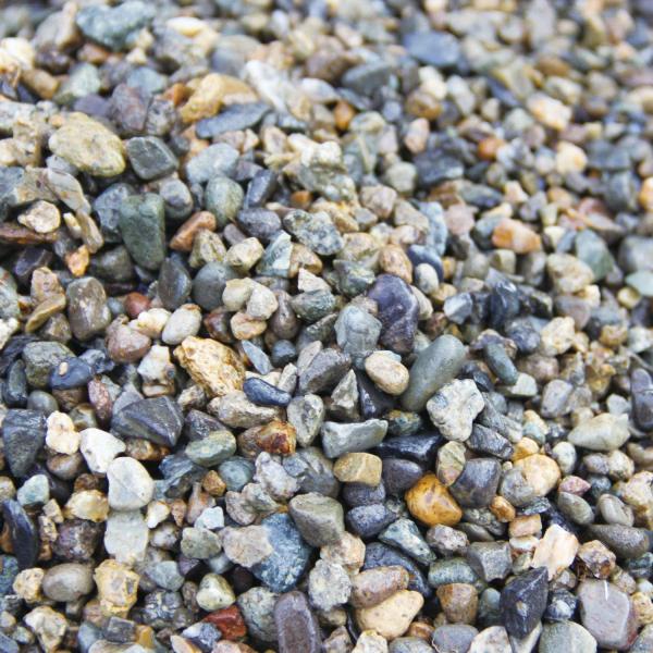 水槽用 底砂 国産 川玉砂利 5mm〜10mm 洗って入れるだけでぴったり 30cm水槽で3センチ/...